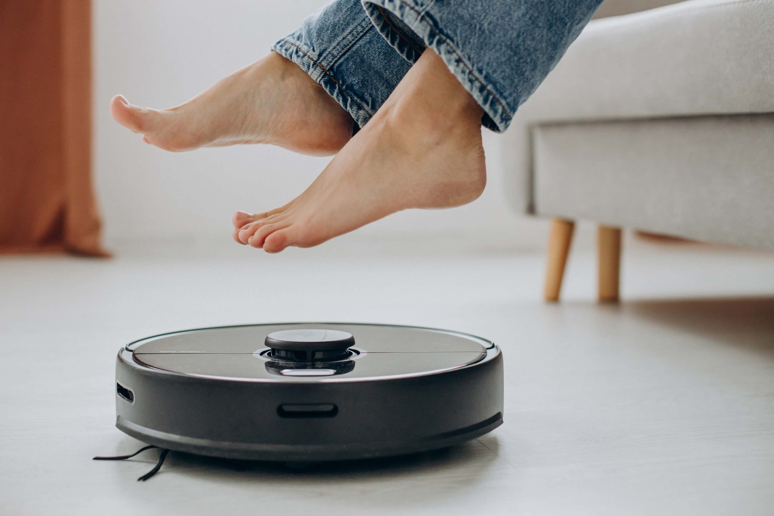 What are the Benefits of Robotic Vacuum Cleaners: Effortless Cleaning