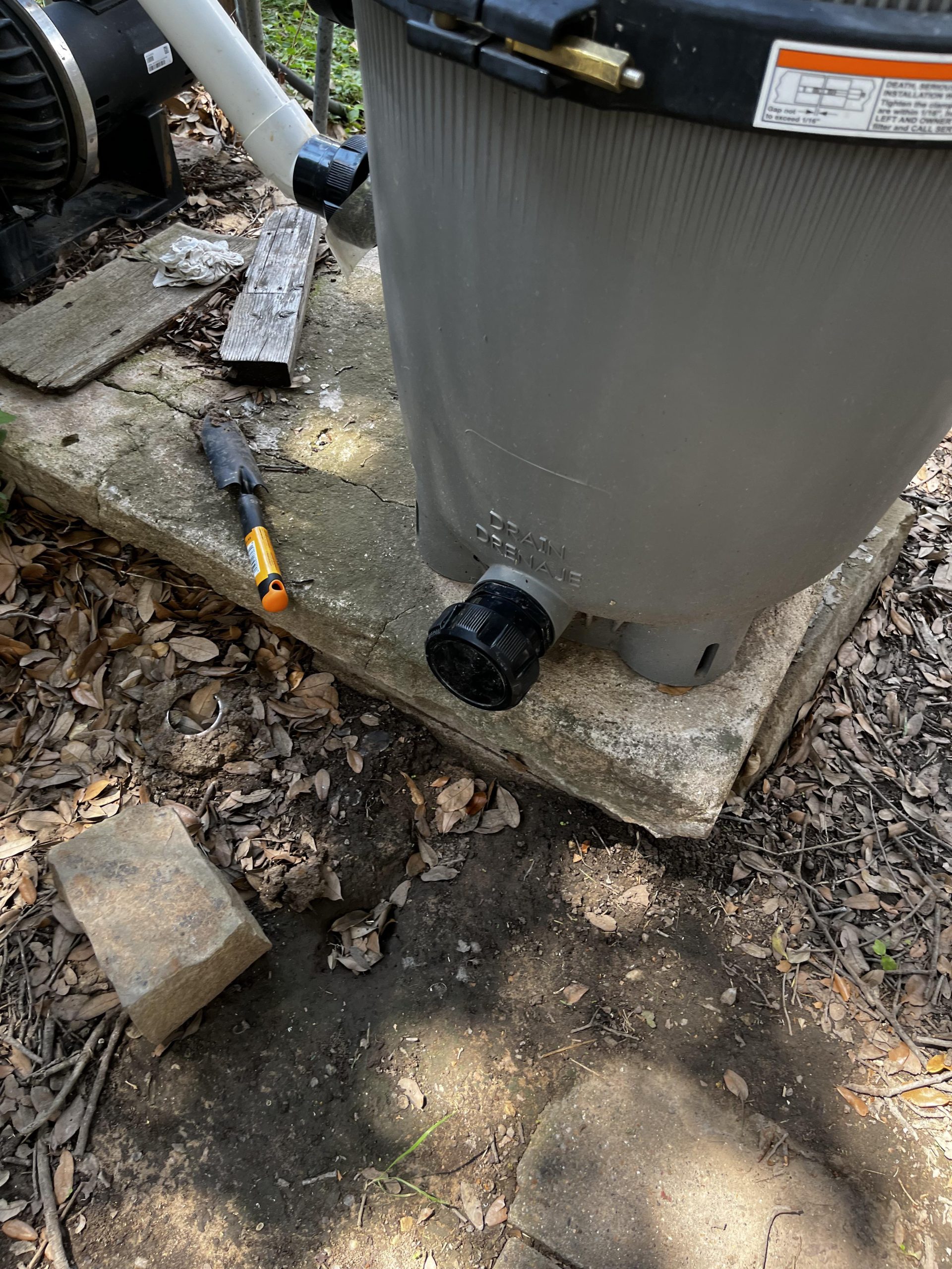 Can You Vacuum to Waste With a Cartridge Filter
