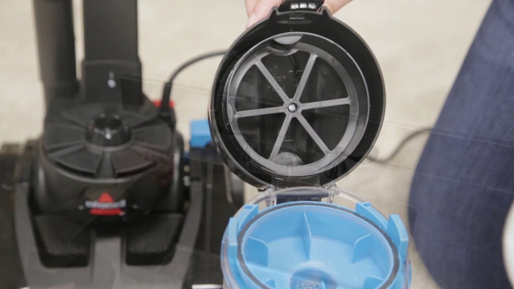 How to Clean Bissell Vacuum Filter